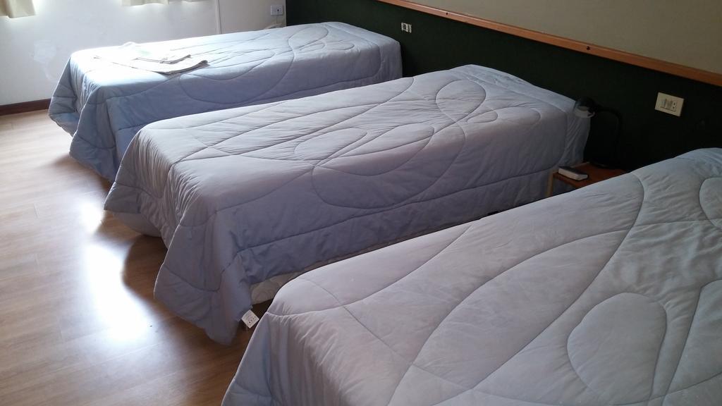 Quarto Triplo Standard com 3 Camas Individuais